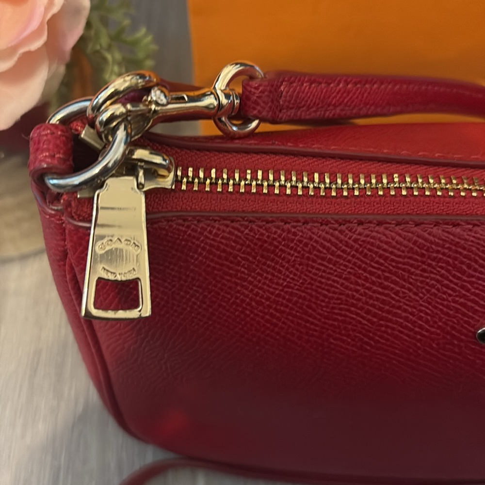 Coach Red Crossbody Bag with Gold Hardware - Picture 2 of 13